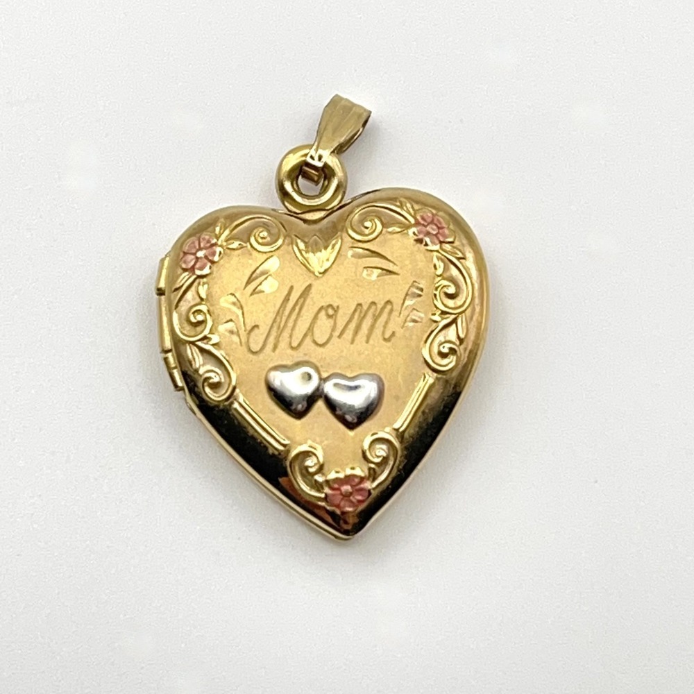 Vintage 14K Gold Filled Heart Locket Mom Engraved Photo Locket Pendant